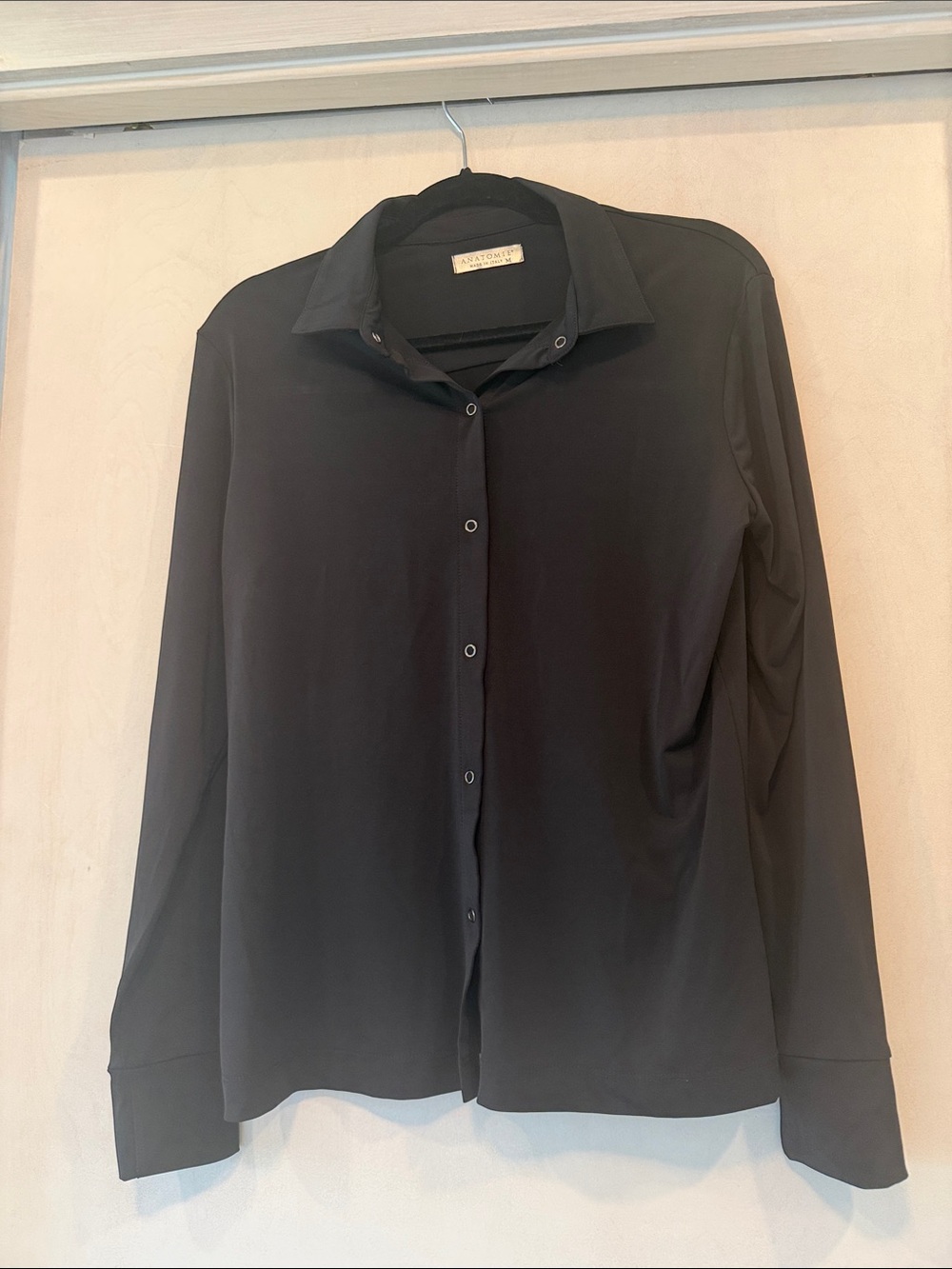 Anatomie Black Long-Sleeve Snap Front Size Medium Shirt